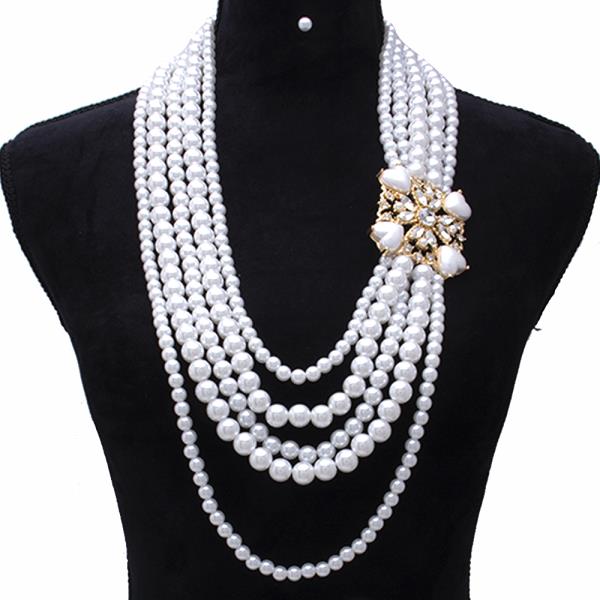 CHUNKY PEARL LONG LAYERED NECKLACE