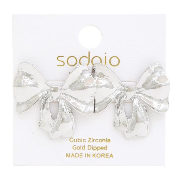 SODAJO METAL BOW GOLD DIPPED EARRING