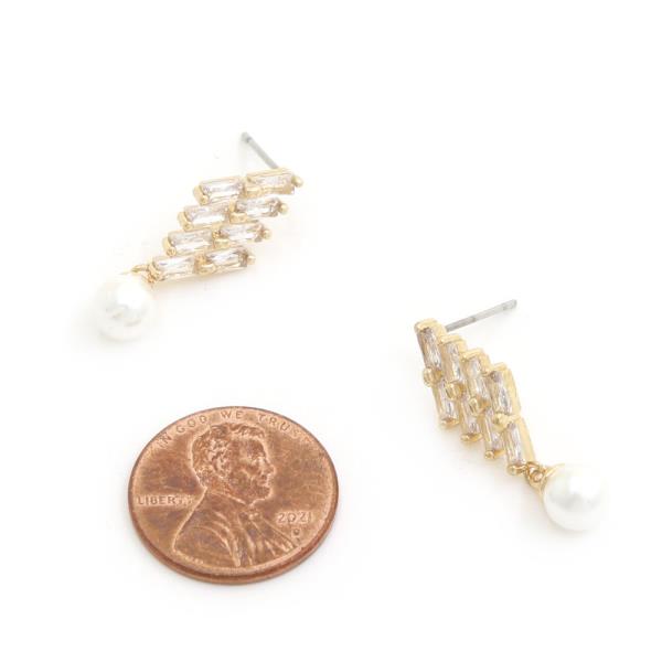 PEARL CZ STONE DAINTY EARRING