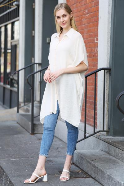 OVERSIZED LONG SLEEVELESS SHIRT
