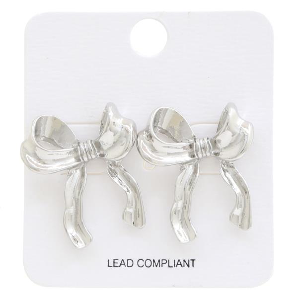 METAL RUFFLE RIBBON BOW EARRING