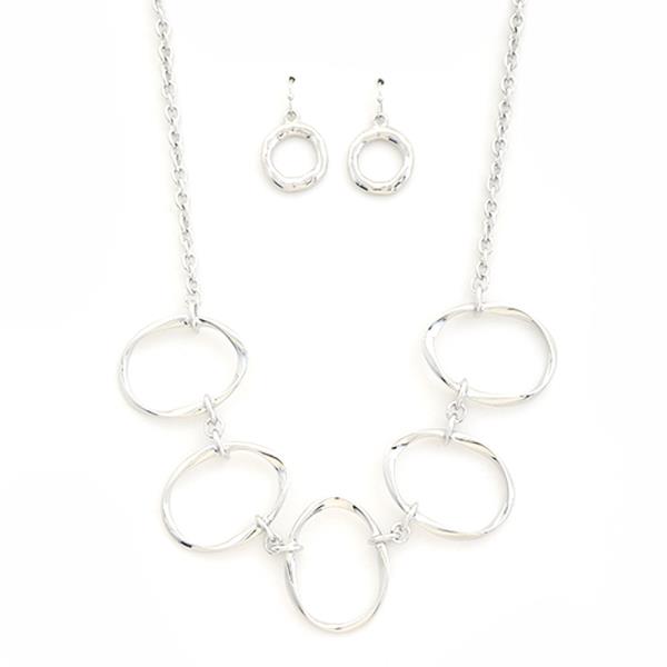 METAL ROUND STATEMENT NECKLACE EARRING SET
