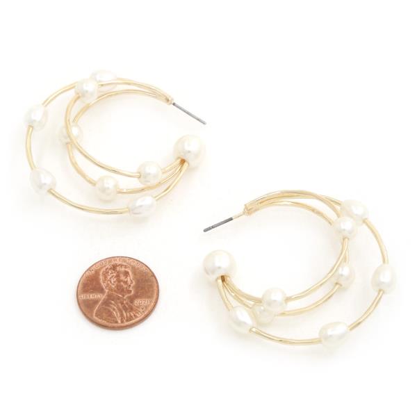 TRIPLE PEARL HOOP EARRING