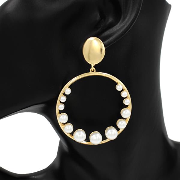 ROUND PEARL DANGLE EARRING