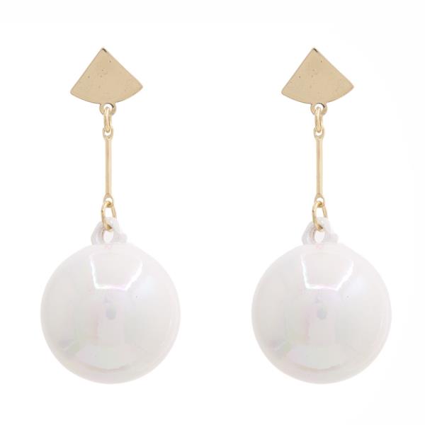 AB PEARL METAL DANGLE EARRING