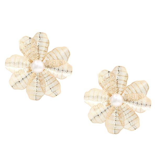 FLOWER PEARL BEAD METAL EARRING