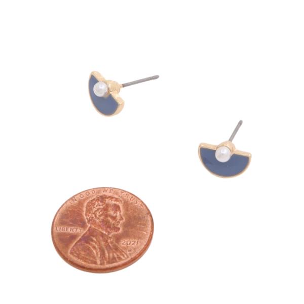 SODAJO HALF CIRCLE GOLD DIPPED EARRING