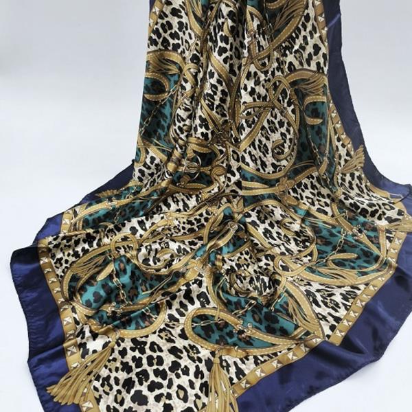 LEOPARD PATTERN COLOR LINE SILKY NECK SCARF