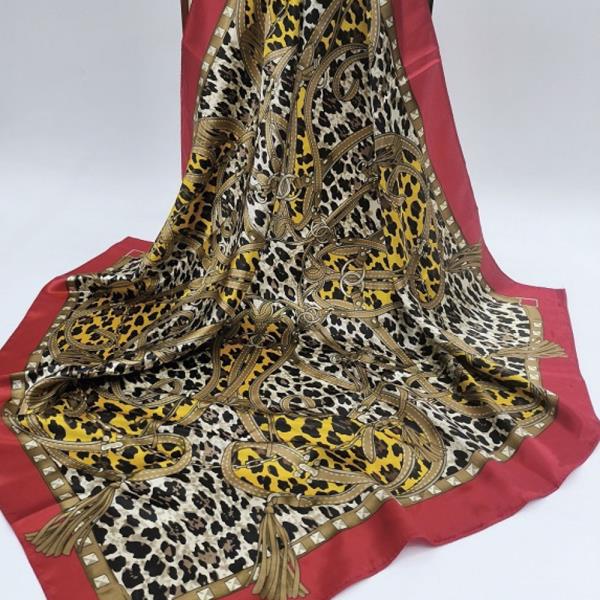 LEOPARD PATTERN COLOR LINE SILKY NECK SCARF