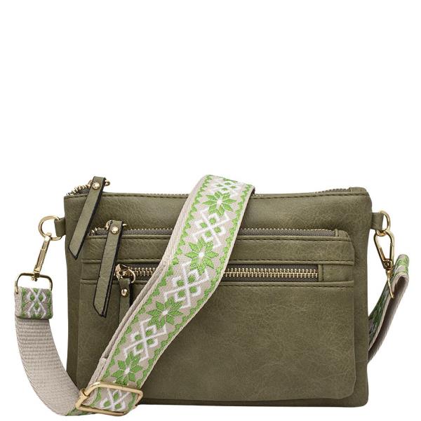 SMOOTH ZIPPER CROSSBODY W DESIGN STRAP