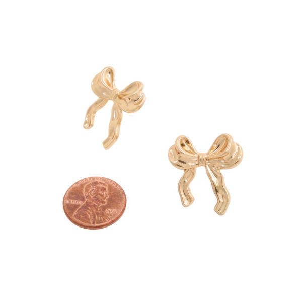 SDJ RIBBON BOW POST EARRING