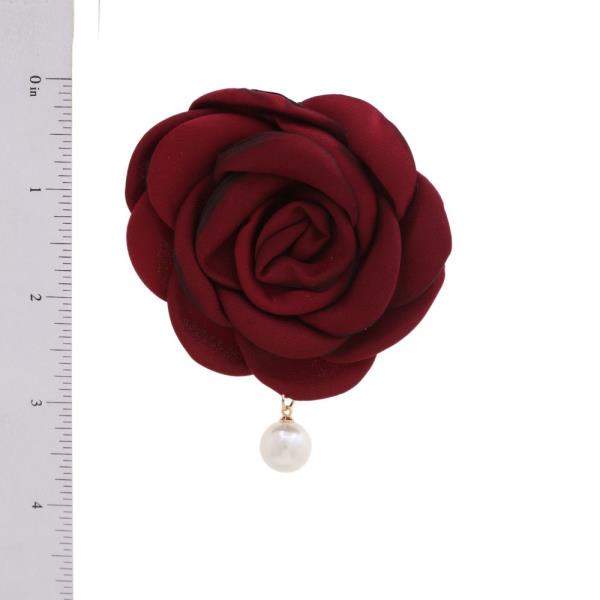 SDJ ROSE PEARL DANGLE EARRING