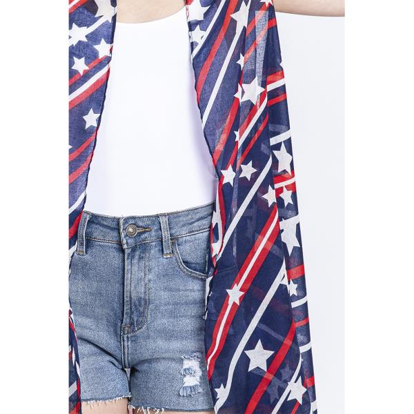 DIAGONAL STRIPES AND STARS PRINT VEST