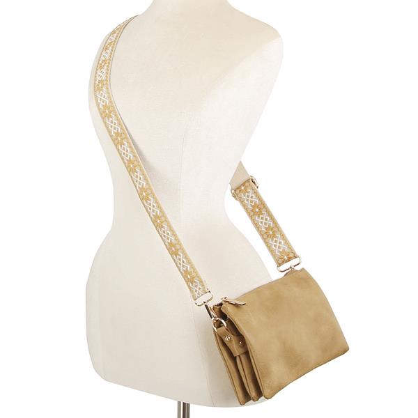 SMOOTH ZIPPER CROSSBODY W GUITAR STRAP