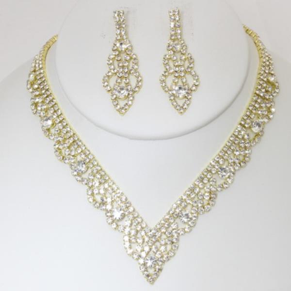 V SHAPE SCALLOP EDGE RHINESTONE NECKLACE