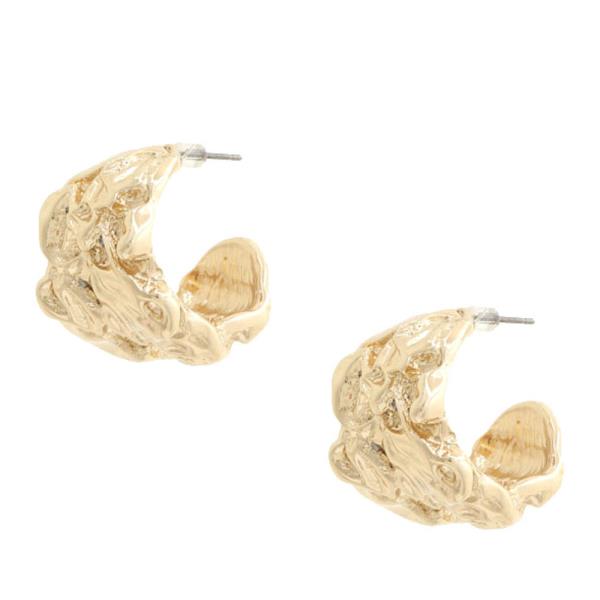 SODAJO TEXTURED WIDE OPEN HOOP GOLD DIPPED EARRING