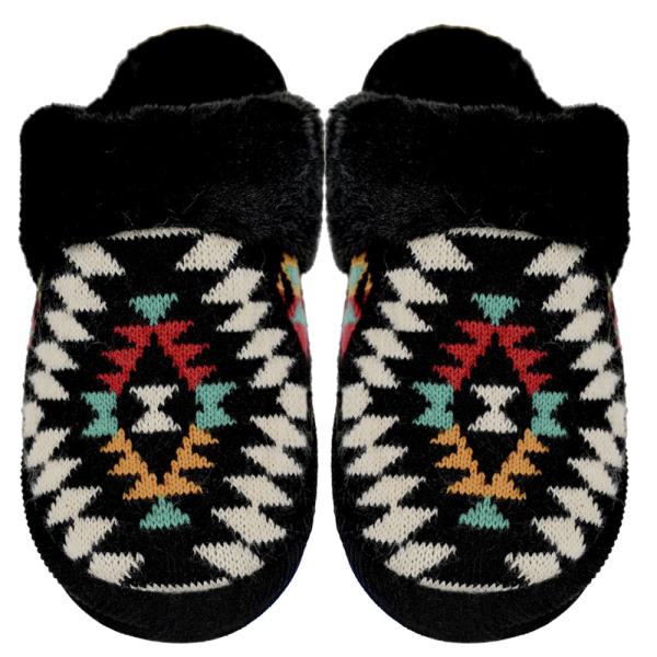 CC AZTEC PATTERN SLIPPERS - ML SIZE