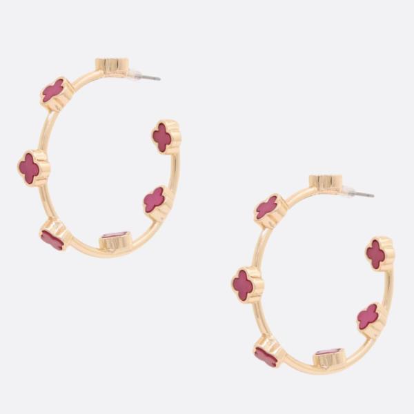 CLOVER STATION OPEN HOOP EARRING