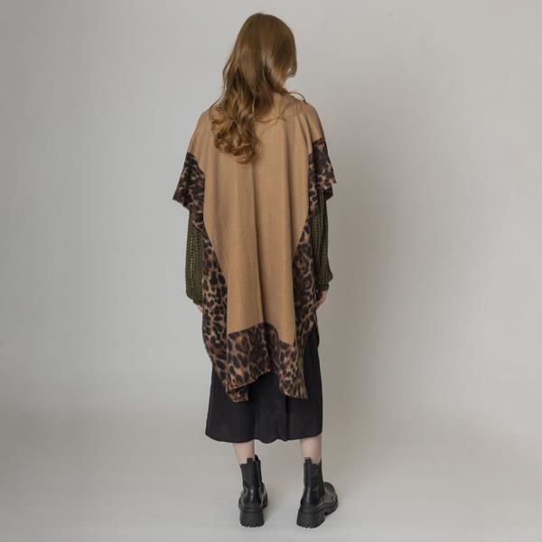 LEOPARD BORDER COZY KIMONO