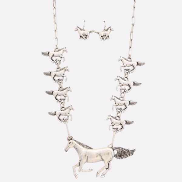 WESTERN STYLE HORSE PENDANT METAL NECKLACE