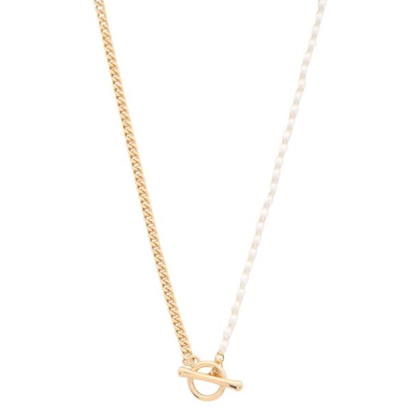 CURB LINK PEARL BEAD TOGGLE CLASP NECKLACE