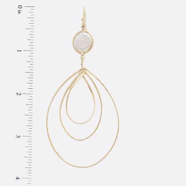 TRIPLE TEARDROP ROUND PEARL DANGLE EARRING