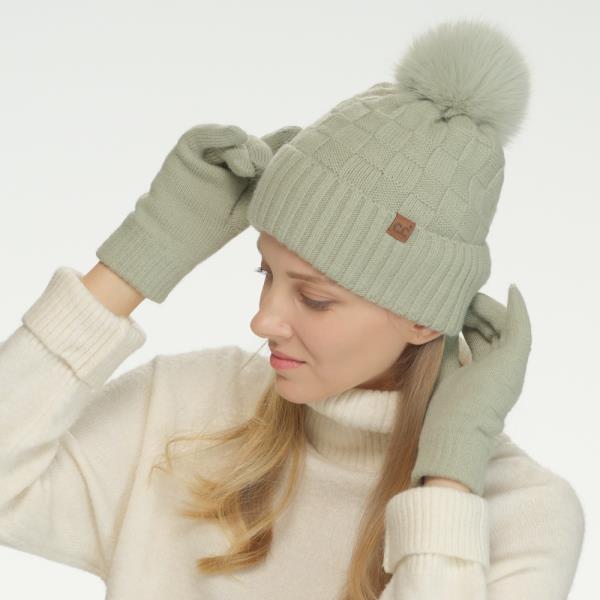 CC WEAVING TEXTURE POM BEANIE