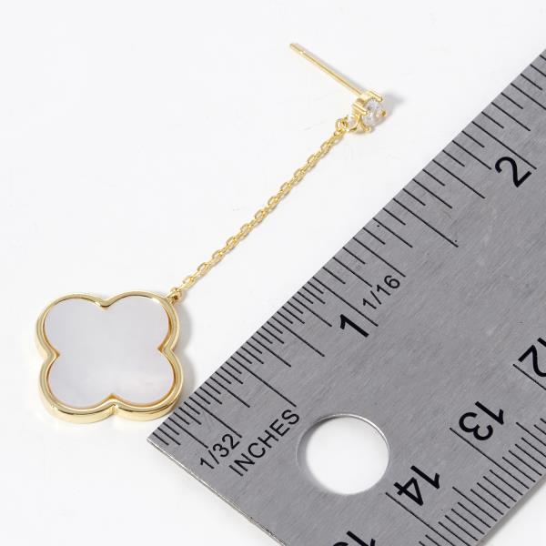 GOLD DIPPED CLOVER DANGLE EARRING