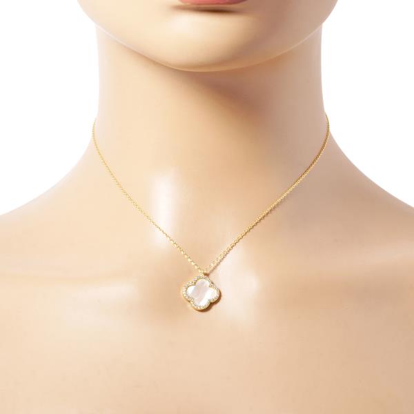 GOLD DIPPED CLOVER PENDANT NECKLACE