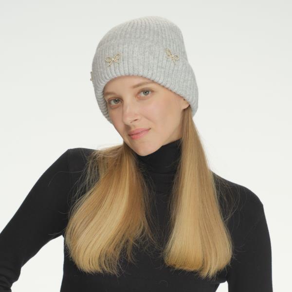 CC PEARL BOW CHARM CUFF BEANIE