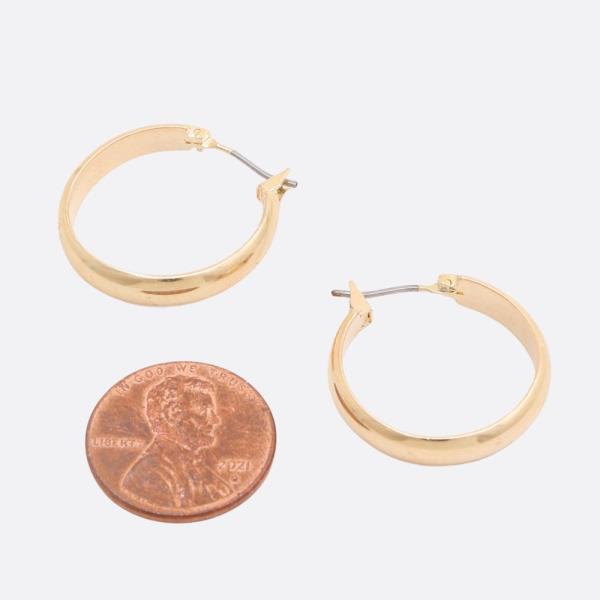 SODAJO SOLID GOL DIPPED HOOP EARRING