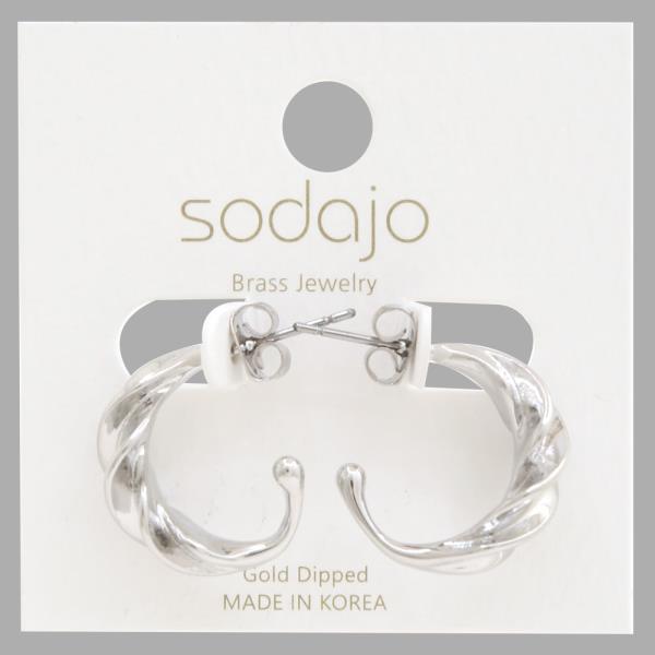 SODAJO TWISTED LINK GOLD DIPPED EARRING