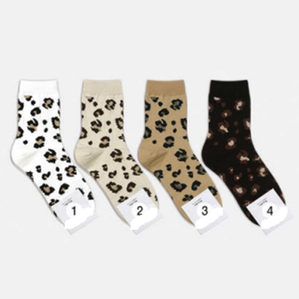 LEOPARD ANKLE SOCKS