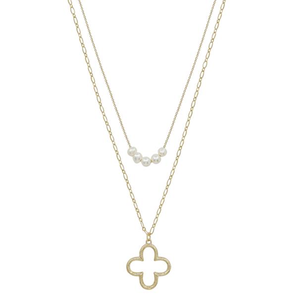 FRESH-WATER PEARL ACCENT CLOVER PENDANT SHORT NECKLACE