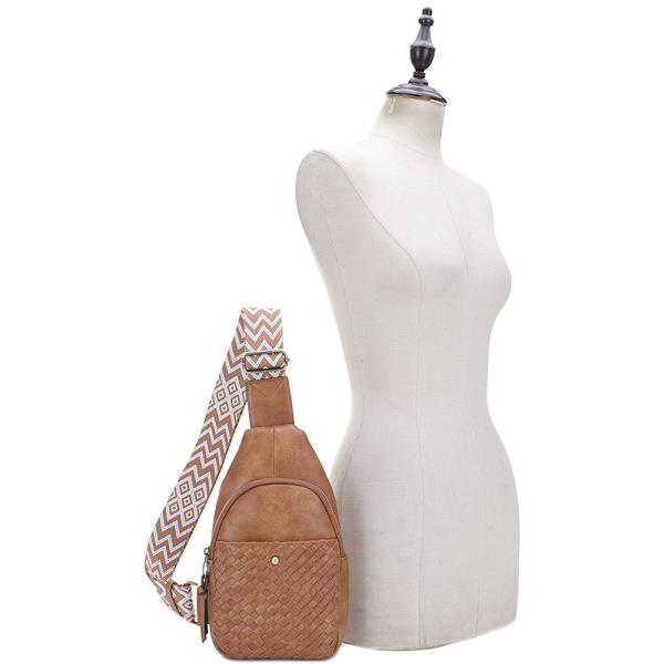 WOVEN SMOOTH DESIGN STRAP SLING CROSSBODY BAG