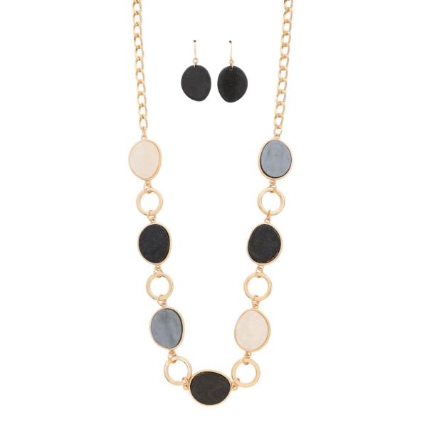 ROUND STONE CIRCLE LINK NECKLACE
