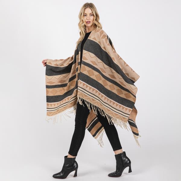 AZTEC PATTERN FRINGE RUANA