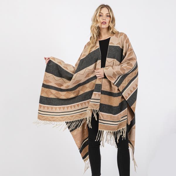 AZTEC PATTERN FRINGE RUANA