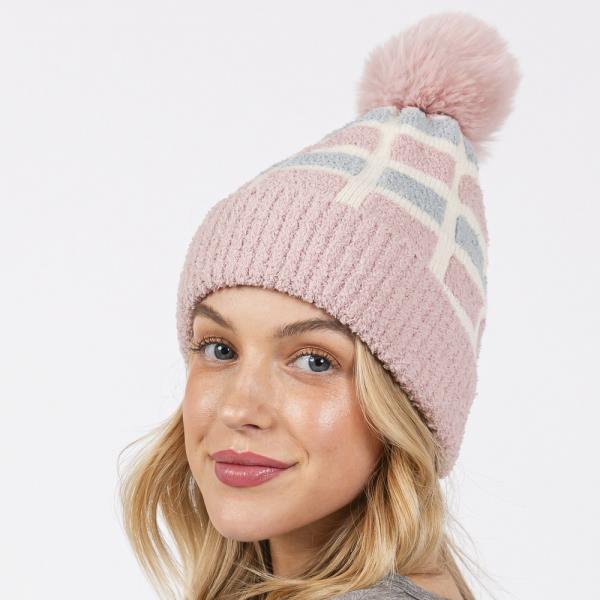 COZY COLOR BLOCKED POM POM BEANIE