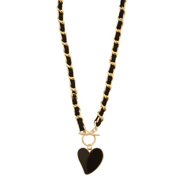 SDJ HEART PENDANT CURB LINK TOGGLE CLASP NECKLACW