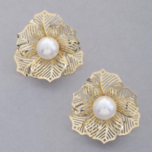 FLOWER PEARL BEAD METAL EARRING