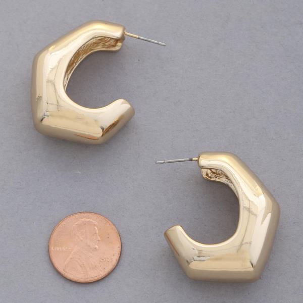 METAL OPEN EARRING