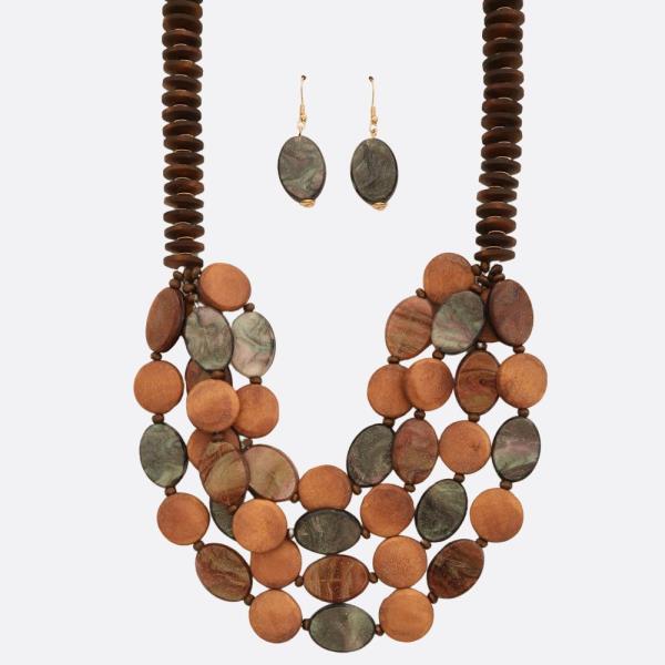 OVAL WOOD BEAD STATEMENT NECKLACE