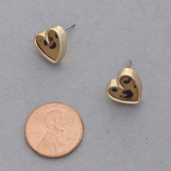 ANIMAL PRINT HEART STUD EARRING