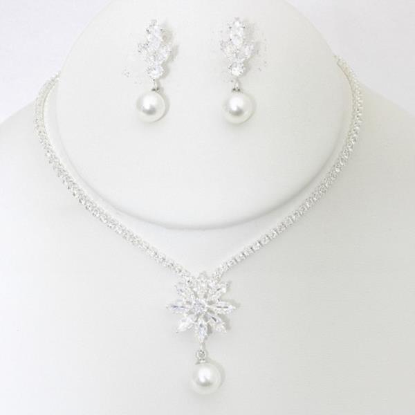 PEARL RHINESTONE FLOWER NECKLACE EARRING SET