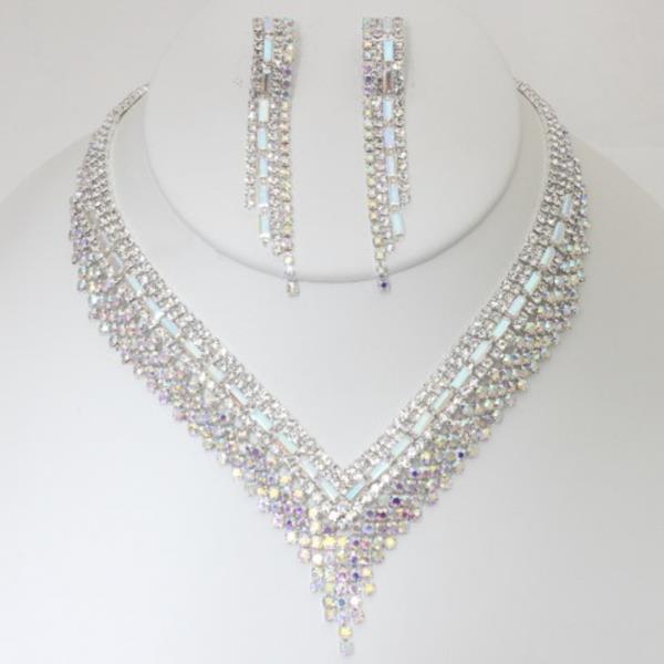 RHINESTONE V NECKLACE EARRING SET