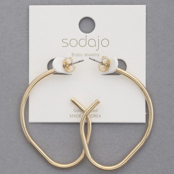 SODAJO ORGANIC SHAPE GOLD DIPPED EARRING