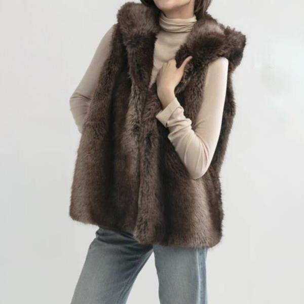 TWO TONE FUR HOOD VEST