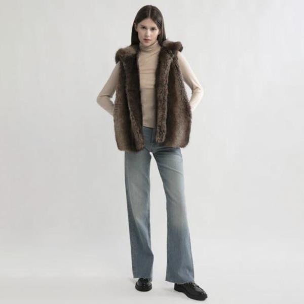 TWO TONE FUR HOOD VEST