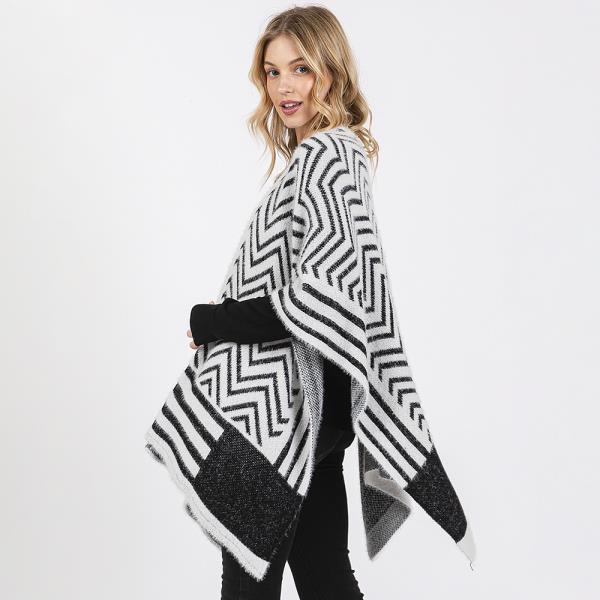 FUZZY CHEVRON PATTERN RUANA